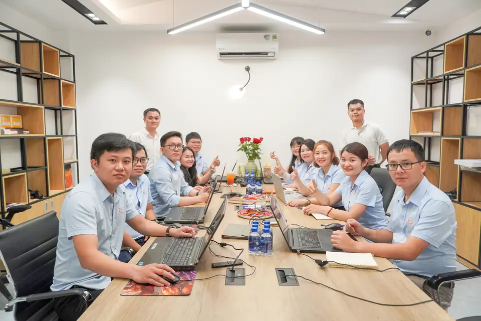 Lớp đào tạo AI của CyberSoft tại PHCONS — Đầu tư & xây dựng